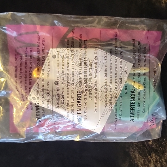 2006 McDonald's Happy Meal Barbie Dancing Princess Toys - Princess Hadley #4 - Picture 3 of 3